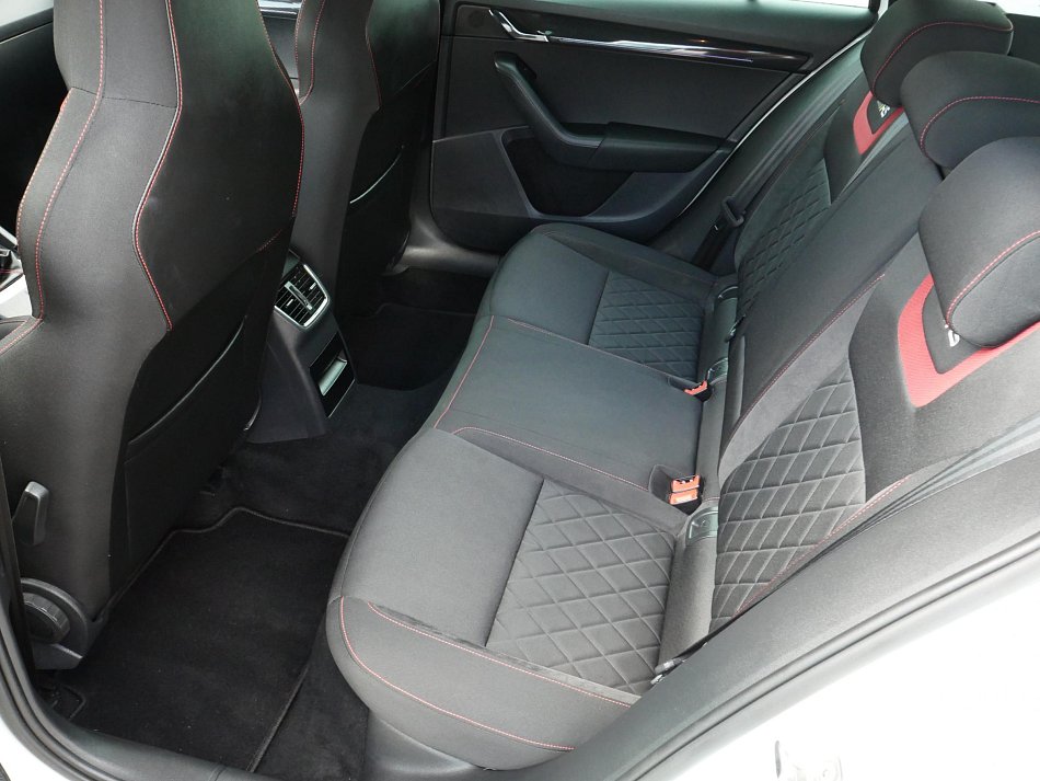 Škoda Octavia III 2.0 TDi 