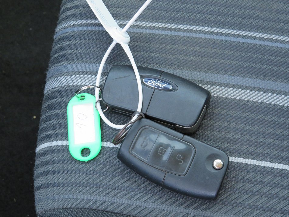 Ford Focus 1.6i 
