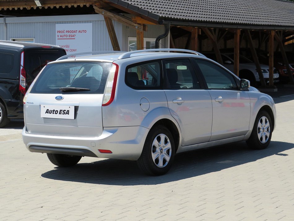 Ford Focus 1.6i 