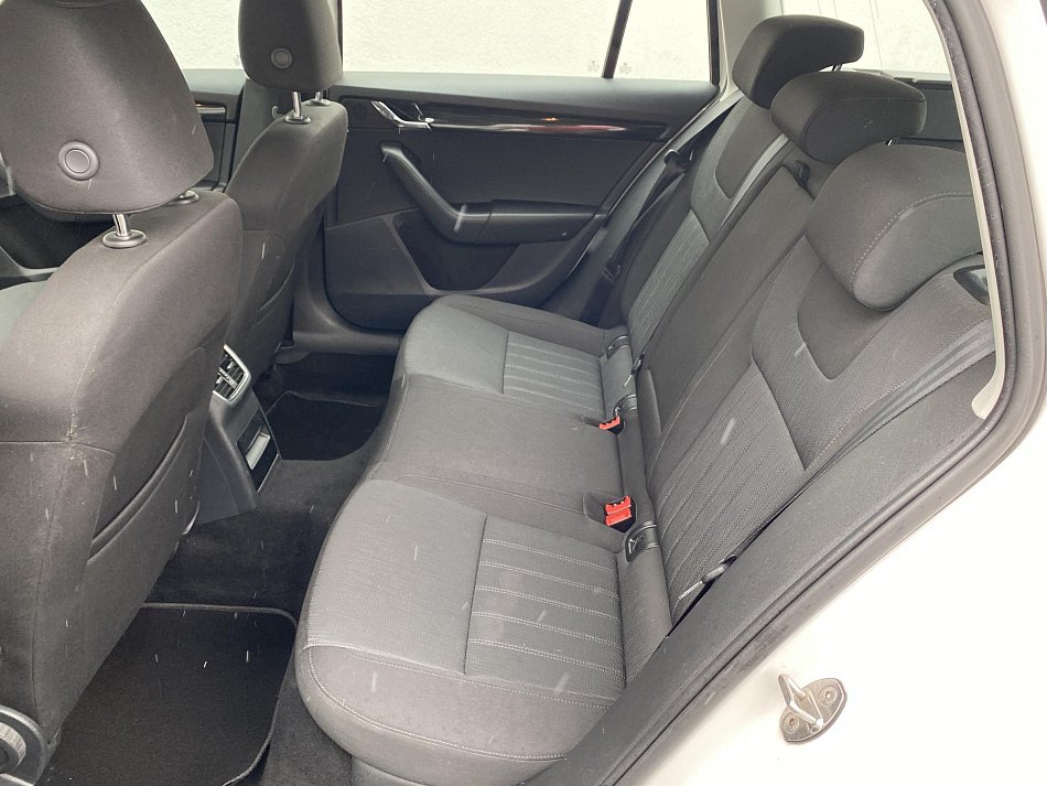 Škoda Octavia III 2.0 TDi Style 4x4