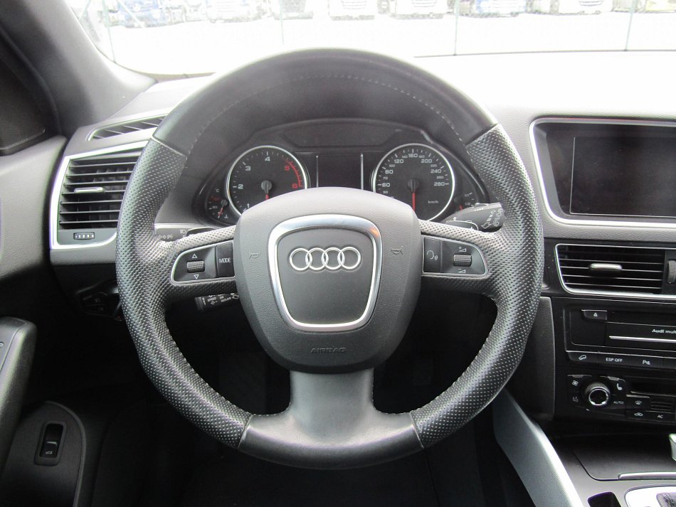 Audi Q5 3.0TDi  Quattro