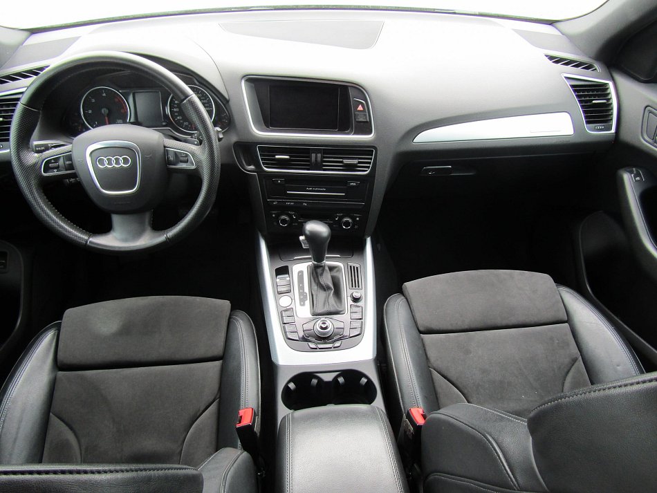 Audi Q5 3.0TDi  Quattro
