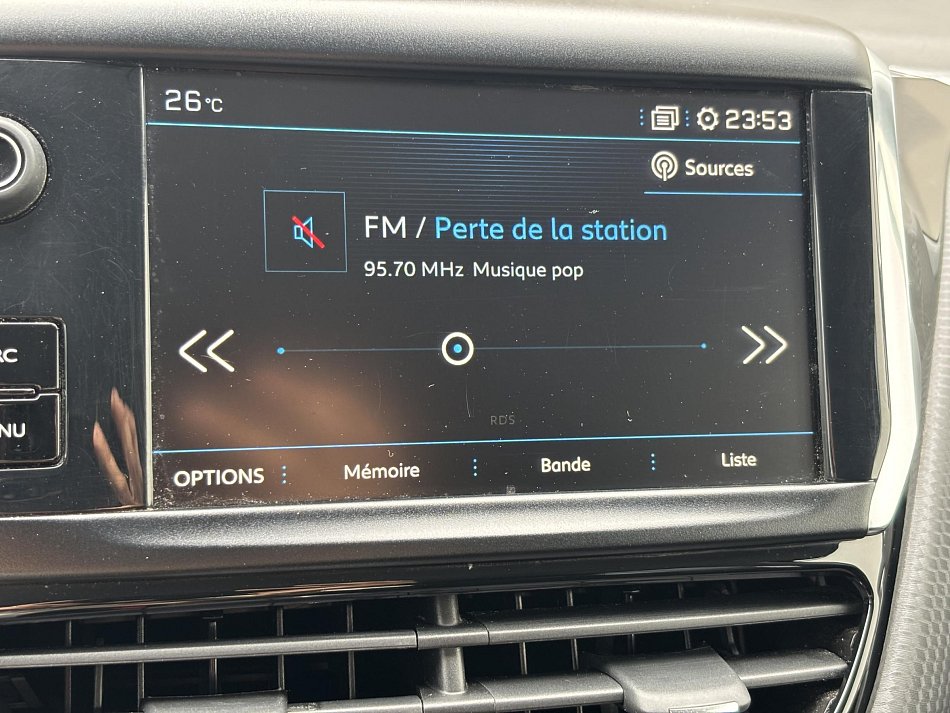 Peugeot 2008 1.2 PT Style