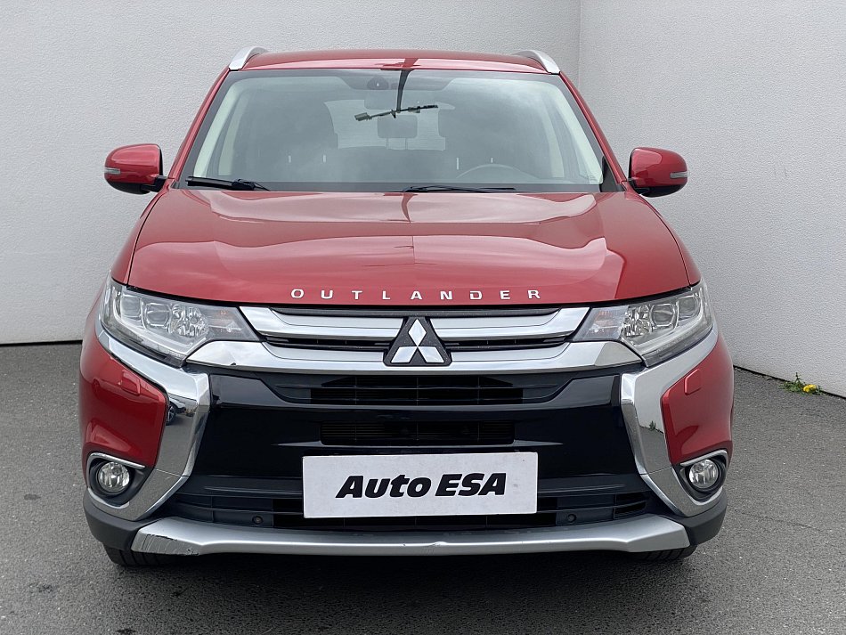 Mitsubishi Outlander 2.0 MIVEC  4x4