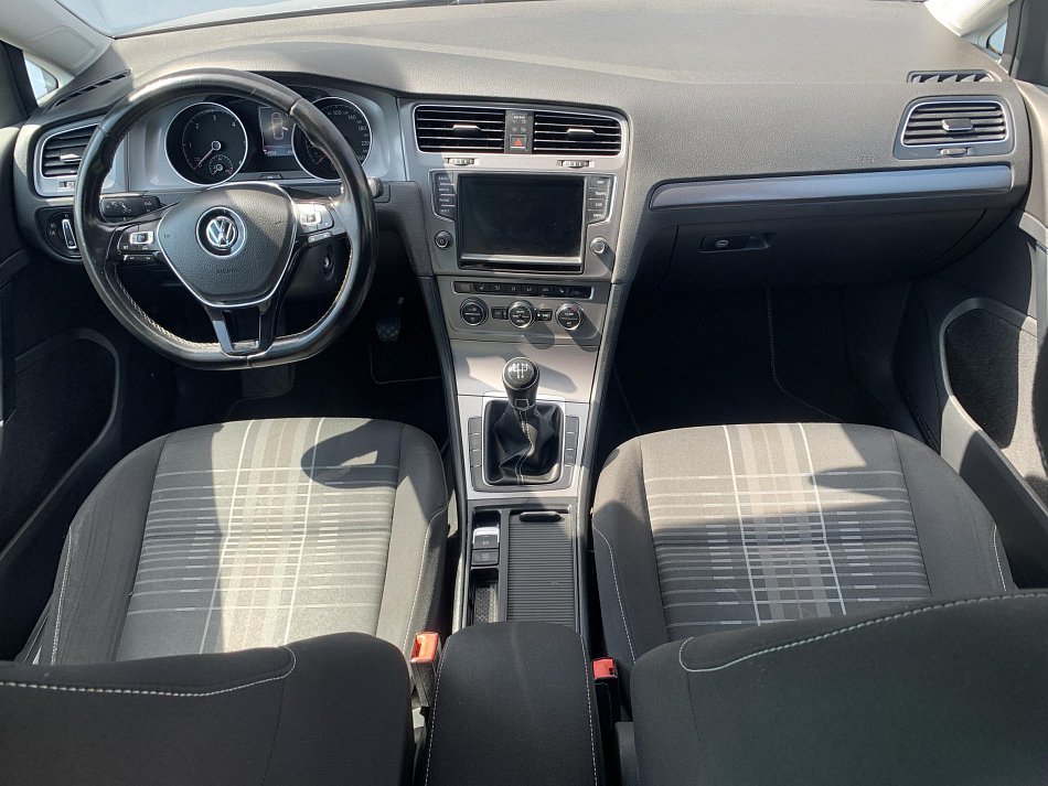 Volkswagen Golf 1.6 TDi Lounge