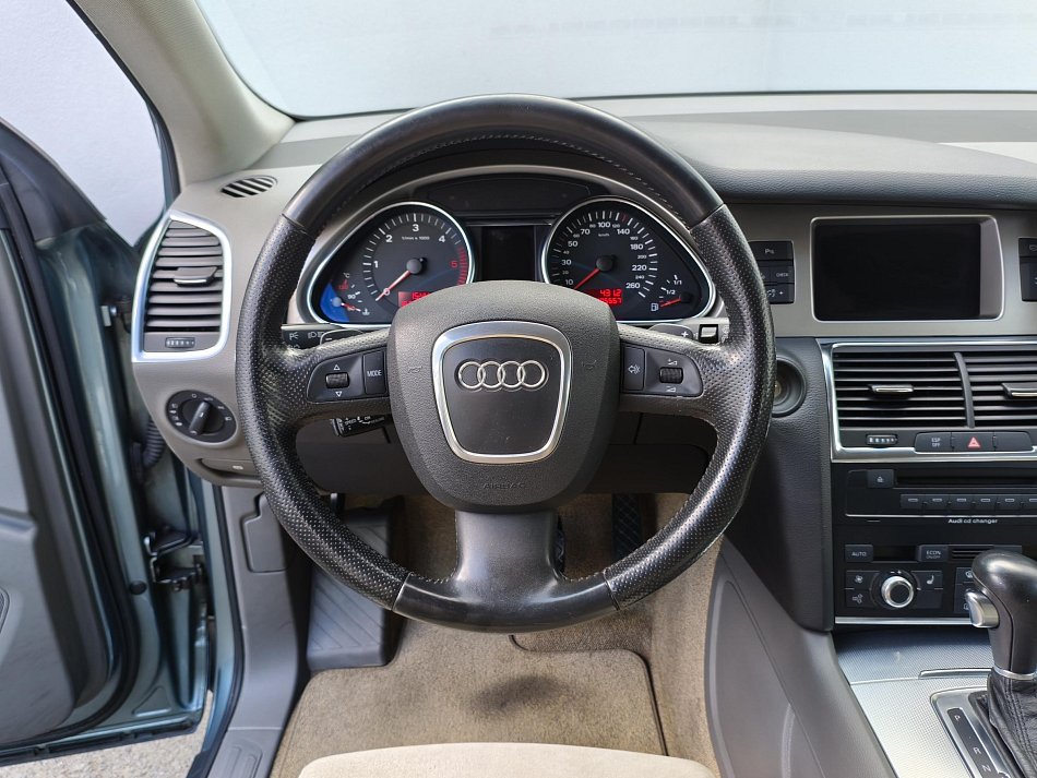 Audi Q7 3.0TDi  Quattro