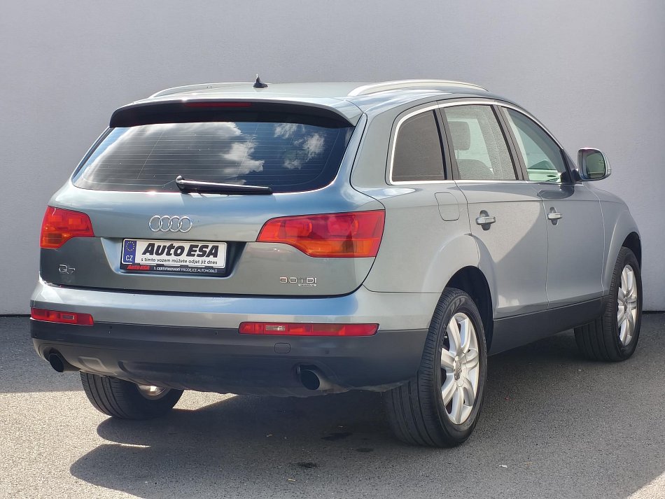 Audi Q7 3.0TDi  Quattro
