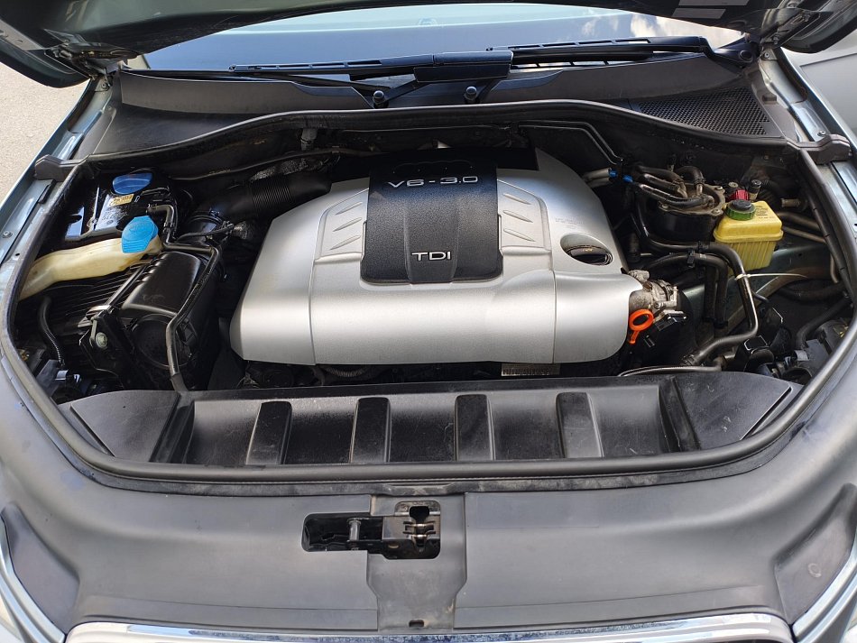 Audi Q7 3.0TDi  Quattro