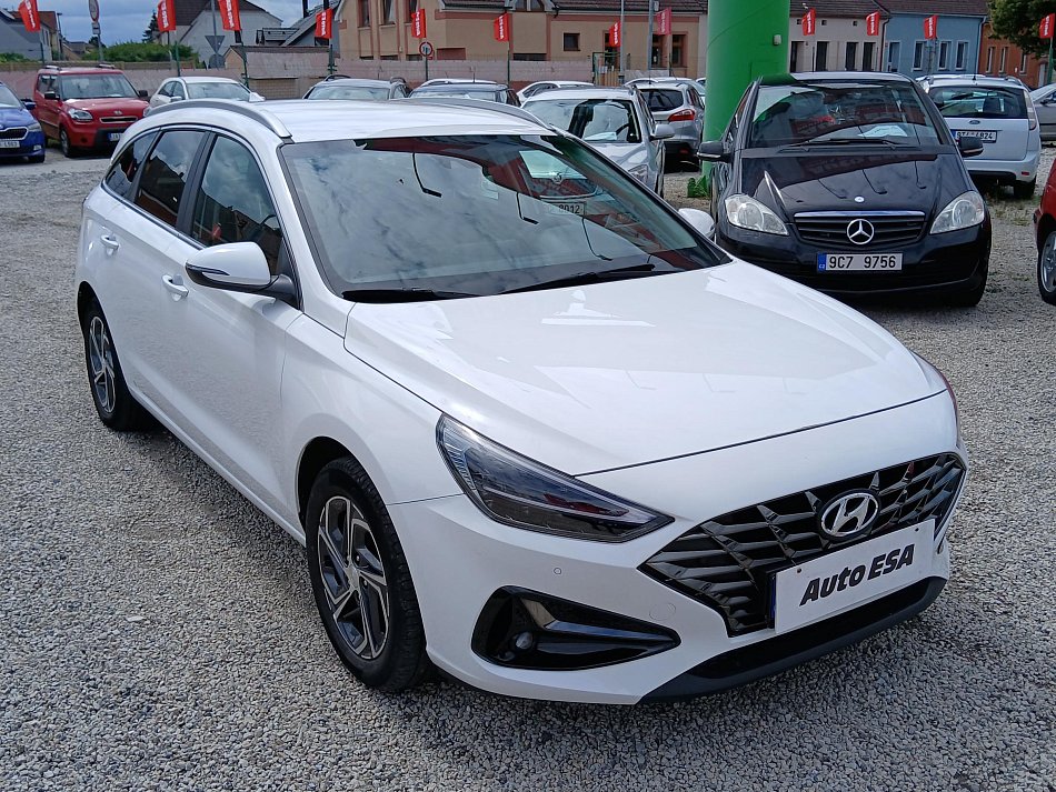 Hyundai I30 1.5 DPi Smart
