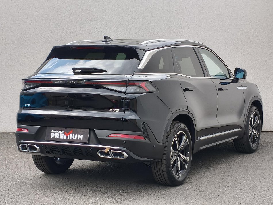BAIC X75 1.5T 