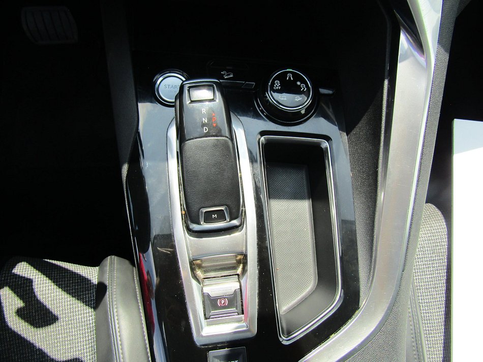 Peugeot 5008 1.6HDi 