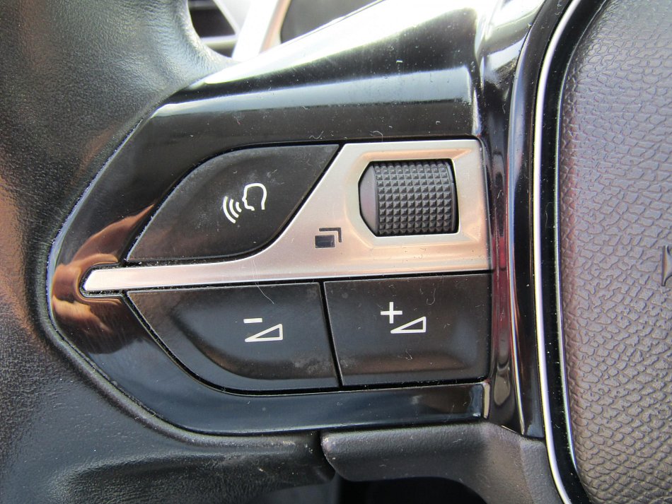 Peugeot 5008 1.6HDi 