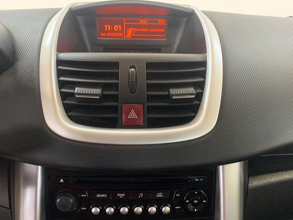 Peugeot 207 1.4i 