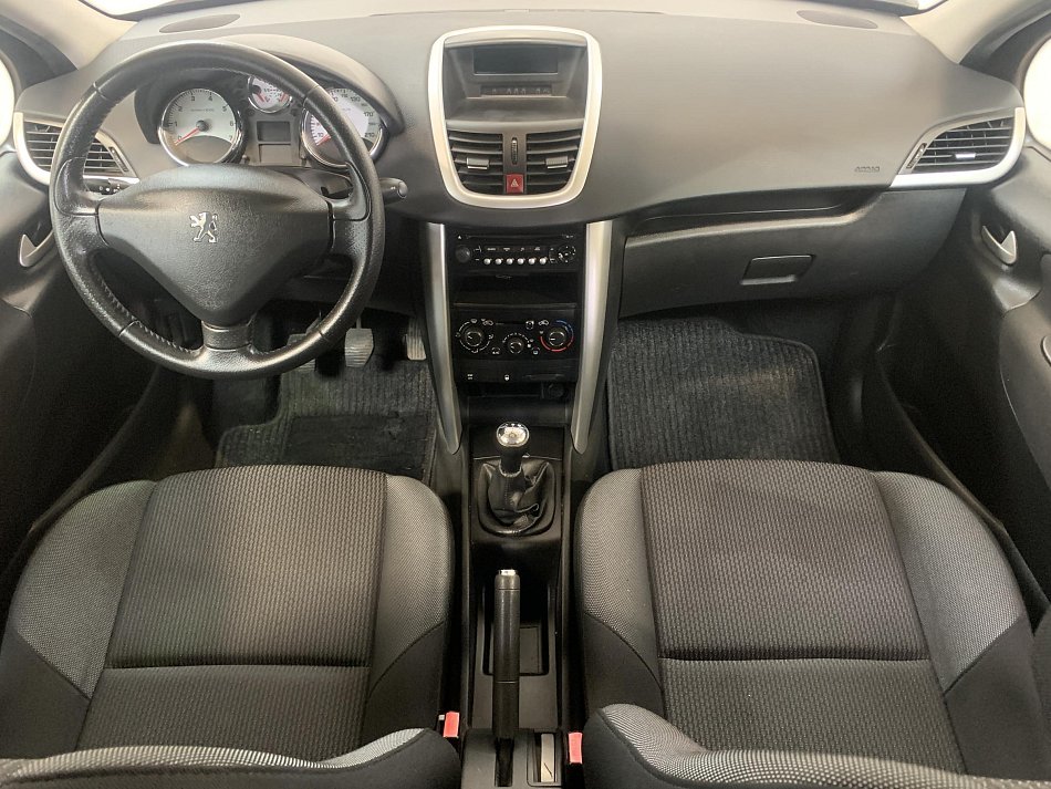 Peugeot 207 1.4i 