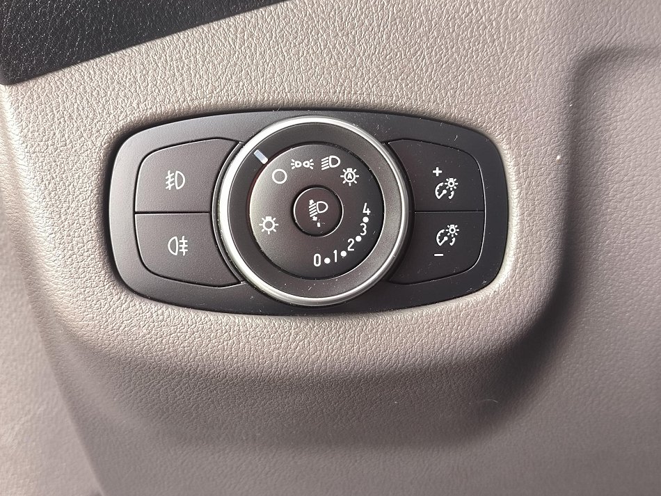 Ford Tourneo Connect 1.5TDCi Titanium