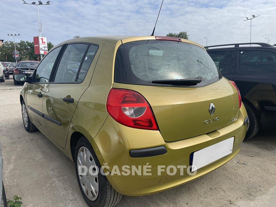 Renault Clio 1.4i 