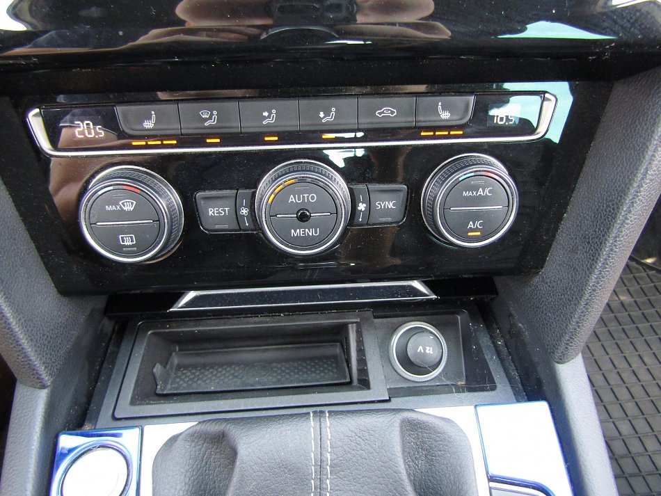Volkswagen Passat 2.0TDi Highline