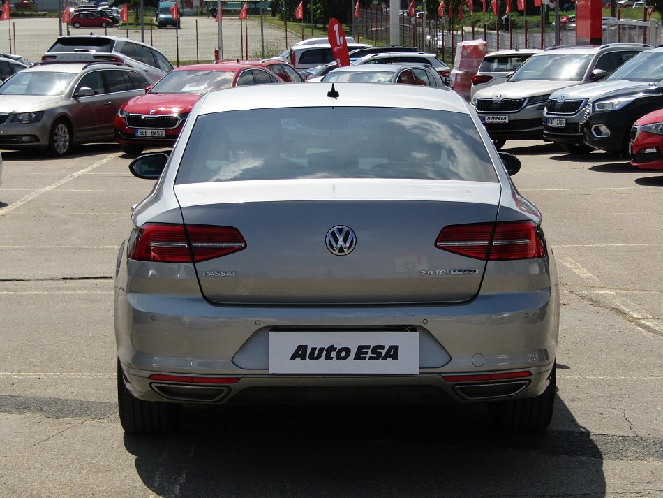 Volkswagen Passat 2.0TDi Highline