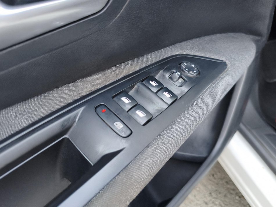 Peugeot 3008 1.5 HDi Active