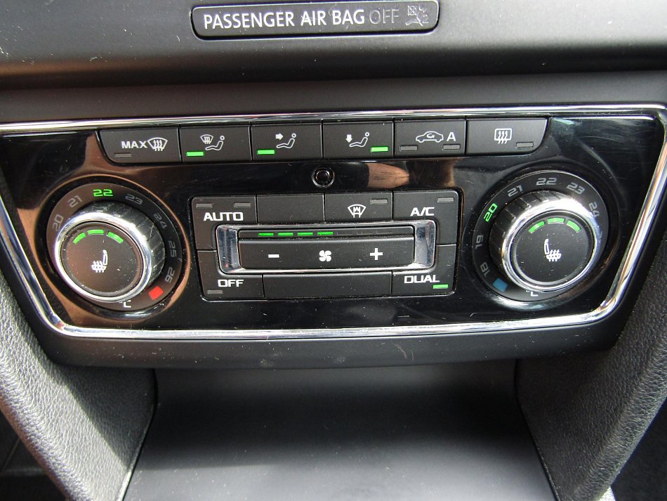 Škoda Superb II 2.0TDi Elegance