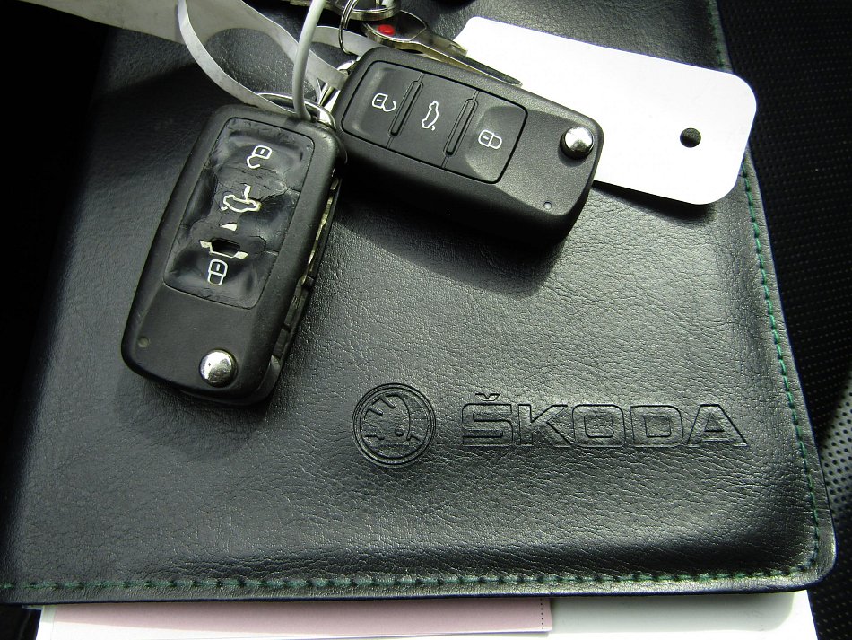 Škoda Superb II 2.0TDi Elegance
