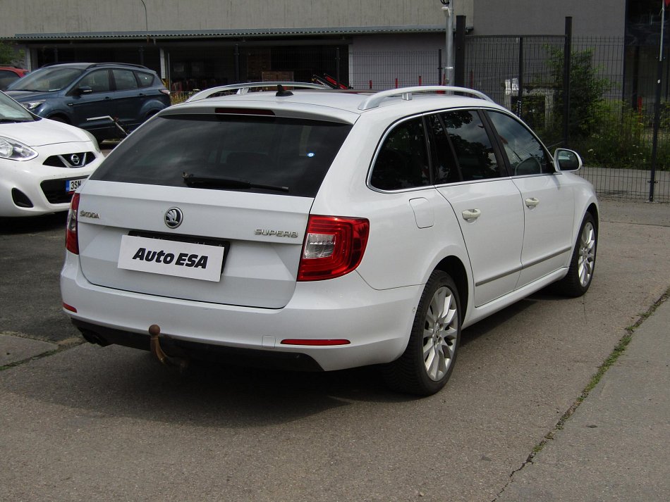 Škoda Superb II 2.0TDi Elegance