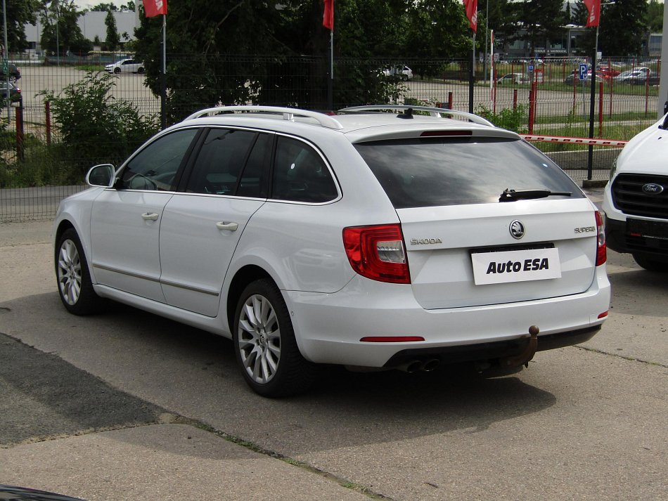 Škoda Superb II 2.0TDi Elegance