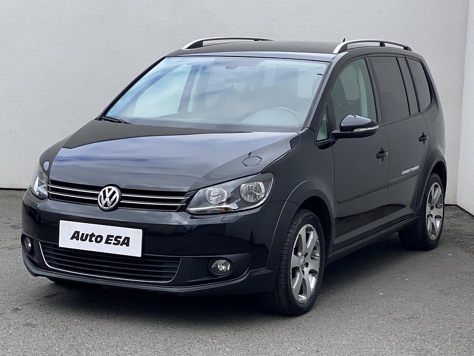 Volkswagen Touran 2.0 TDi CROSS