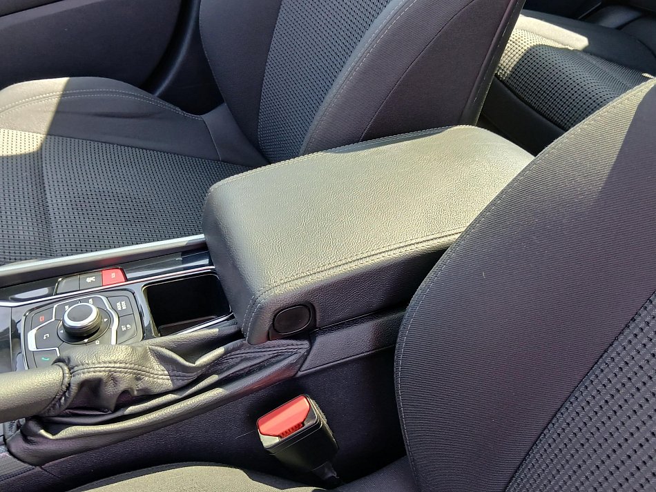 Peugeot 508 2.0 HDi 