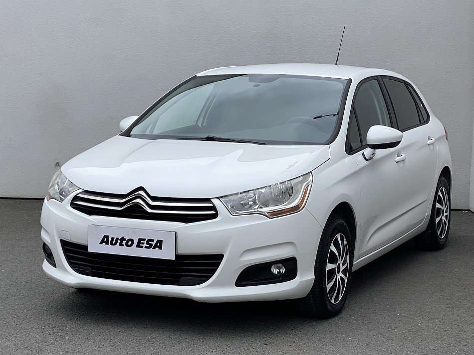 Citroën C4 1.4i 