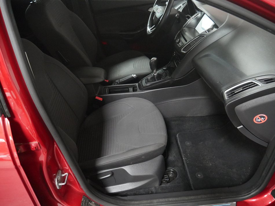 Ford Focus 1.5EB 