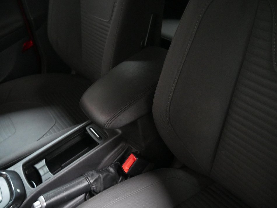 Ford Focus 1.5EB 