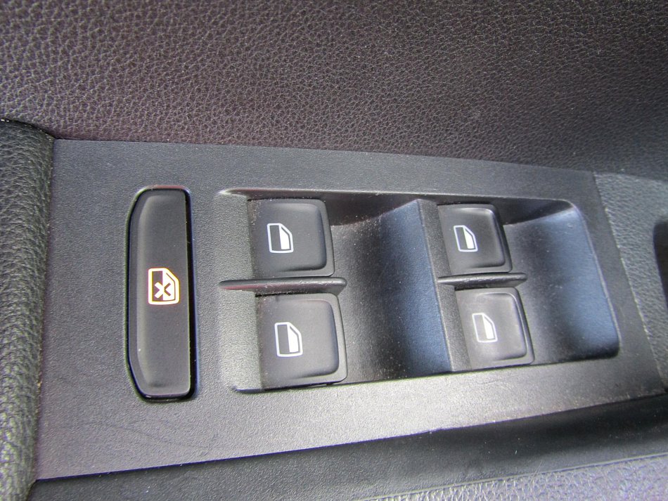 Škoda Octavia III 2.0TDi 