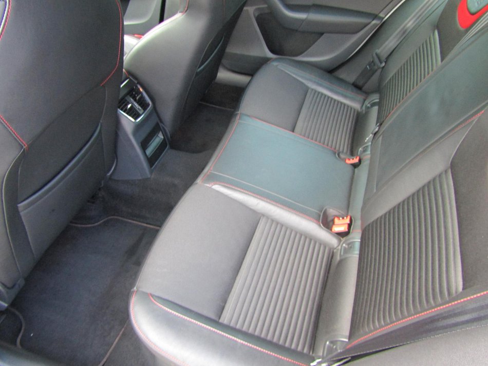 Škoda Octavia III 2.0TDi 